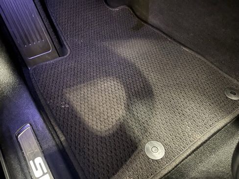 Used 2021 Jeep Grand Cherokee L Summit image 17