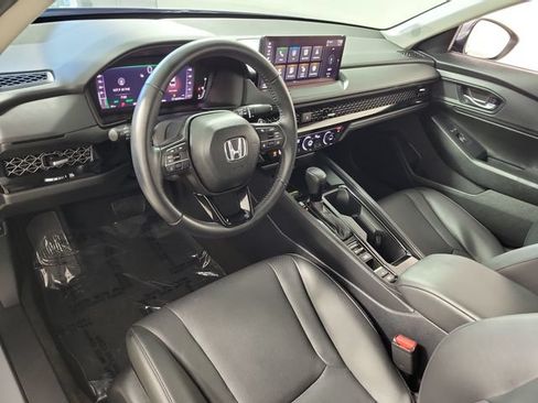 Used 2025 Honda Accord EX-L image 18