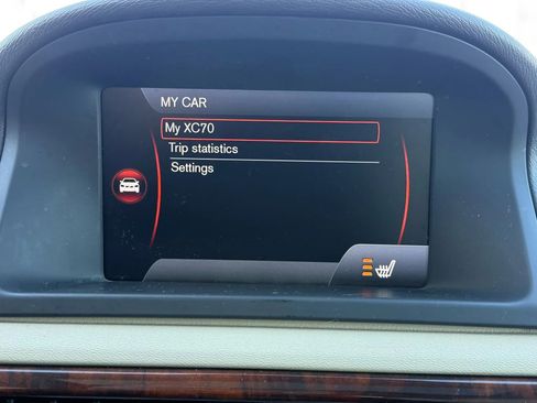 Used 2015 Volvo XC70 3.2 Premier image 38