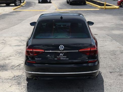 Used 2017 Volkswagen Passat 1.8T R-Line FWD image 12