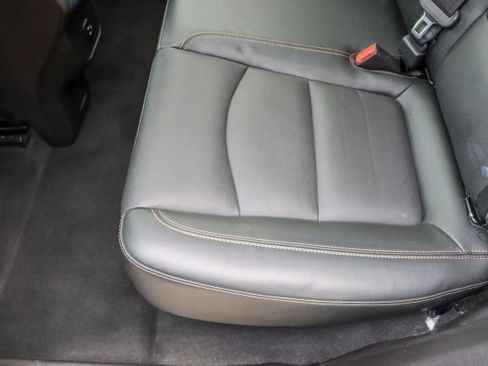 Used 2018 GMC Terrain SLT w/ Preferred Package image 18