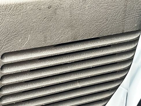 Used 2024 GMC Savana 2500 w/ Driver Convenience Package image 18