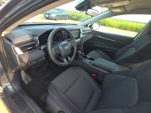 Used 2025 Toyota Camry LE FWD image 12