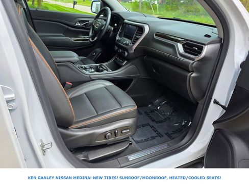 Used 2023 GMC Acadia AT4 w/ Technology Package AWD/4WD image 57