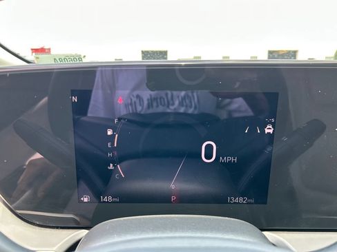 Certified 2024 Buick Encore GX Avenir w/ Avenir Technology Package FWD image 23