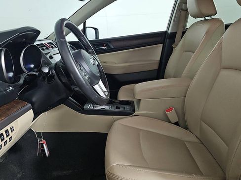 Used 2017 Subaru Outback 2.5i Limited AWD/4WD image 17