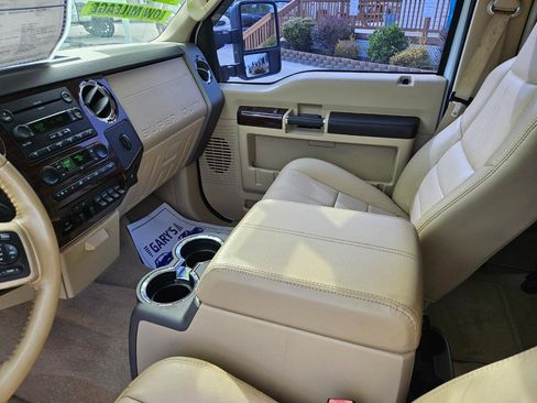 Used 2008 Ford F250 Lariat AWD/4WD image 13