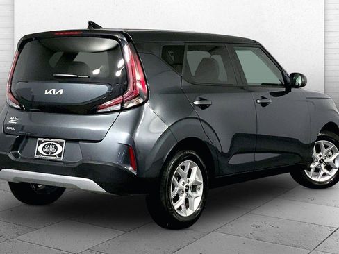 Certified 2025 Kia Soul LX w/ LX Technology Package image 13