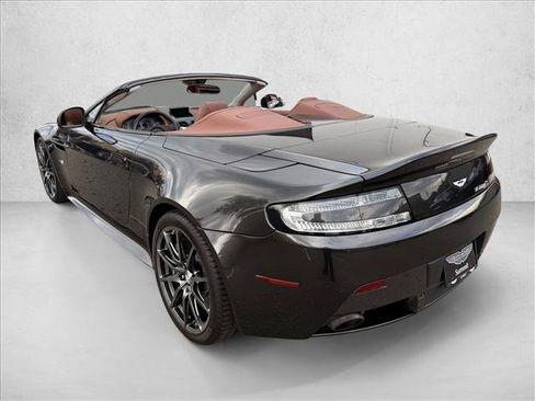 Used 2017 Aston Martin V12 Vantage S RWD image 3
