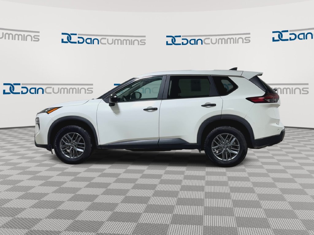 Used 2024 Nissan Rogue S FWD image 5