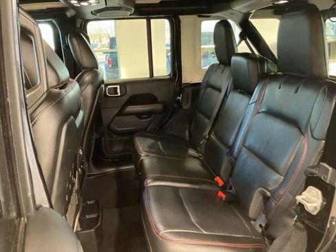Used 2021 Jeep Wrangler Unlimited Rubicon w/ Uconnect 4C Nav & Sound Group image 25