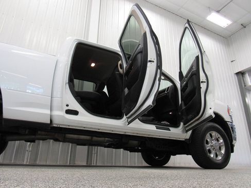 Used 2019 RAM 2500 Big Horn AWD/4WD image 20