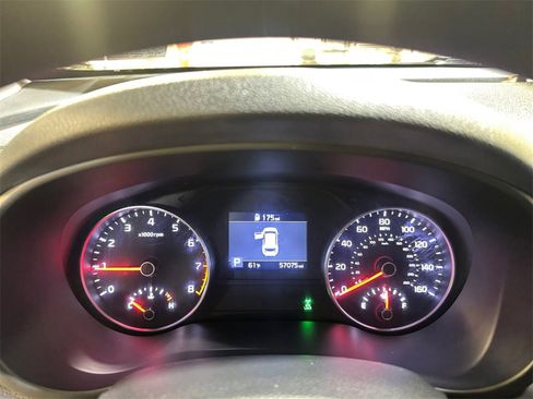 Certified 2020 Kia Sportage LX image 16
