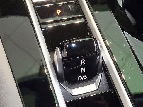 New 2026 Volkswagen Atlas SE image 11