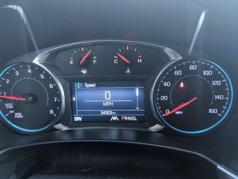 Used 2024 Chevrolet Equinox LT w/ LPO, Cargo Package FWD image 16