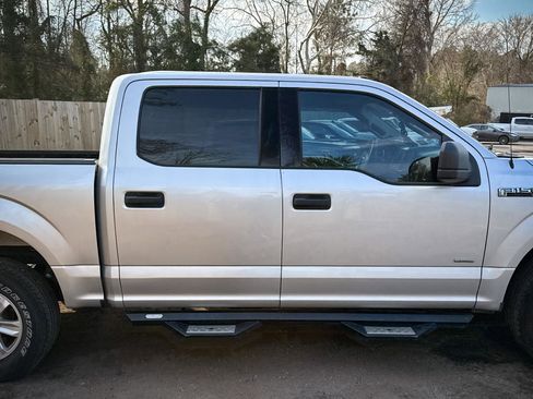Used 2016 Ford F150 XLT image 13