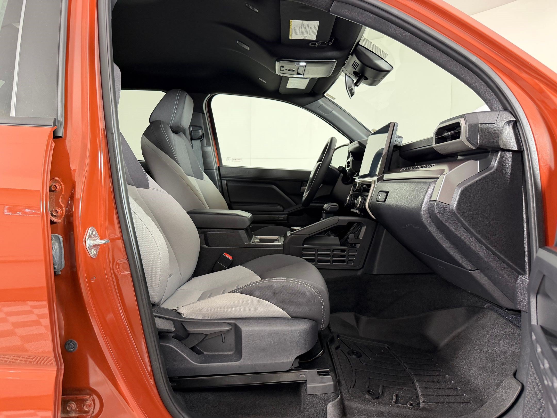Used 2025 Toyota Tacoma TRD Sport RWD image 26