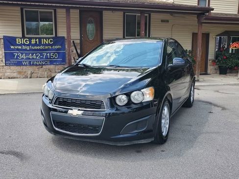 Used 2012 Chevrolet Sonic LT FWD image 1