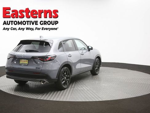 Used 2025 Honda HR-V Sport image 41