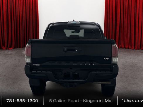 Certified 2020 Toyota Tacoma TRD Off-Road w/ Technology Package AWD/4WD image 6