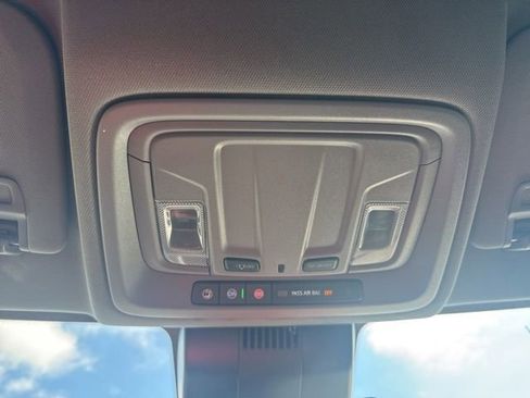 Used 2023 Chevrolet Silverado 1500 LT image 26