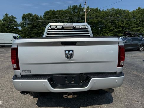 Used 2018 RAM 2500 Laramie w/ Sport Appearance Group AWD/4WD image 11