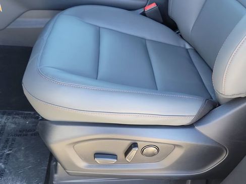 New 2026 Ford Explorer Active w/ Active Comfort Package image 16