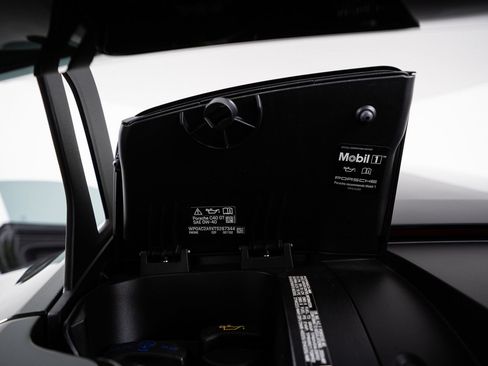 Used 2026 Porsche 911 GT3 RWD image 38