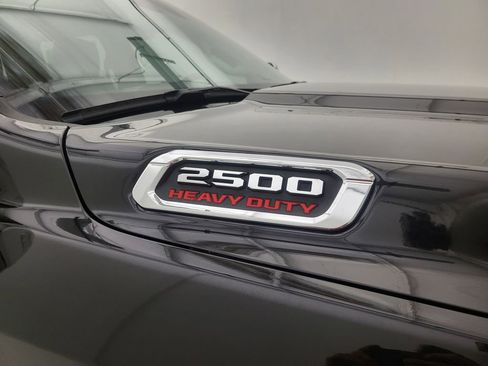 Used 2024 RAM 2500 Laramie w/ Safety Group AWD/4WD image 30