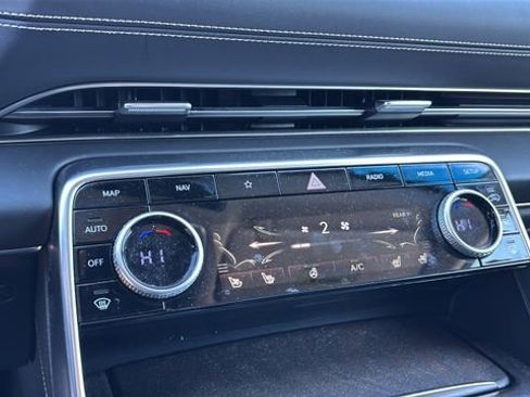 Used 2023 Genesis GV80 3.5T w/ Winter Weather Package image 29