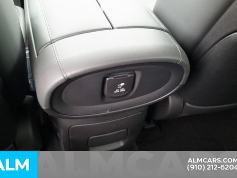 Certified 2026 Hyundai Palisade Calligraphy FWD image 19