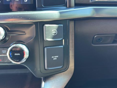Certified 2025 Ford F150 King Ranch w/ FX4 Off-Road Package AWD/4WD image 21