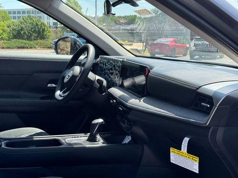 New 2026 Nissan Kicks SV w/ Charging Package FWD image 10