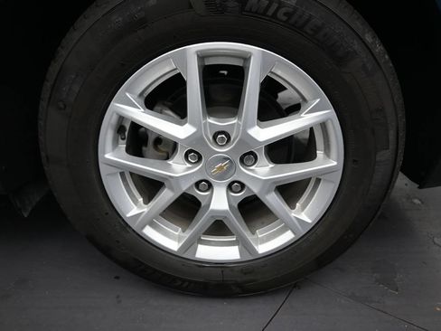 Used 2024 Chevrolet Equinox LS FWD image 10
