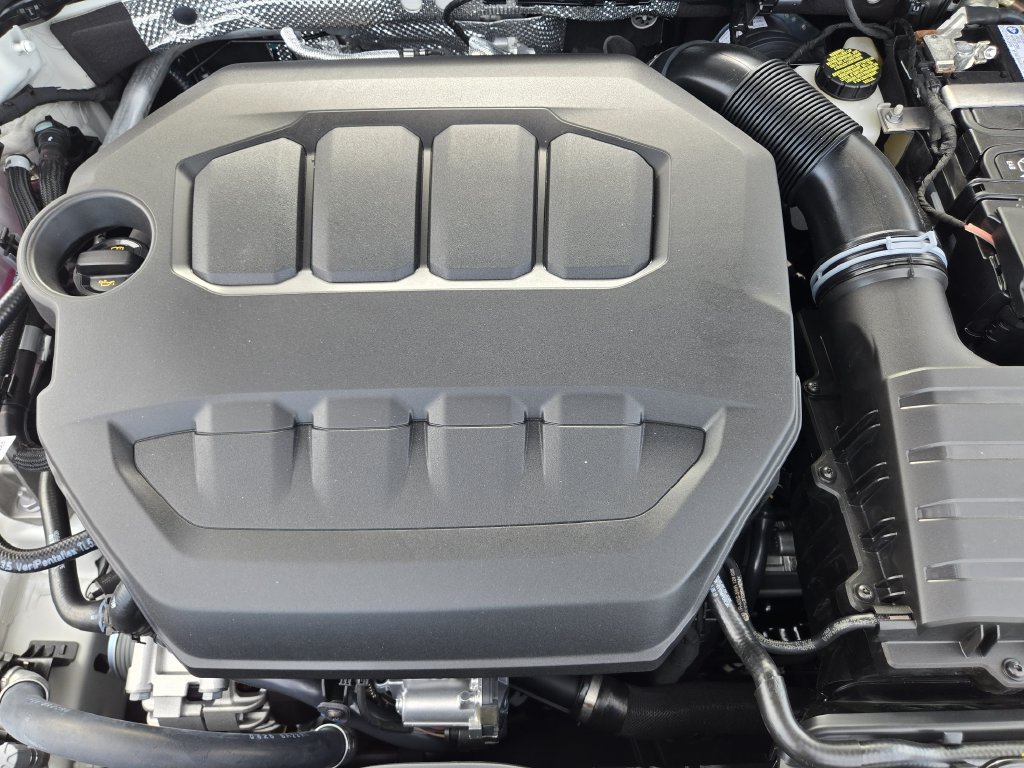 New 2026 Volkswagen GTI SE FWD image 27