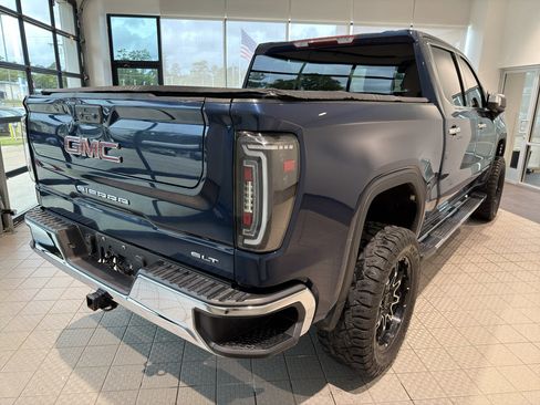 Used 2023 GMC Sierra 1500 SLT RWD image 5