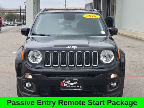 Used 2018 Jeep Renegade Latitude image 3
