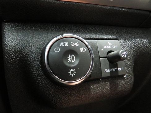 Used 2015 GMC Acadia Denali image 21