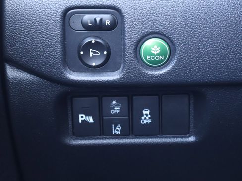 Used 2020 Honda Pilot Touring image 19