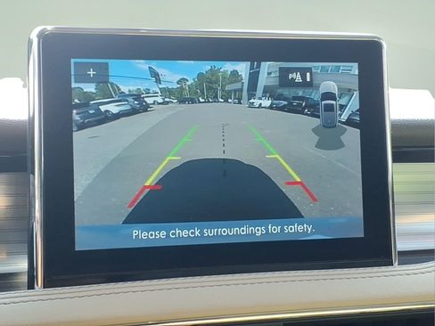 Certified 2022 Lincoln Corsair AWD w/ Premium Package image 10