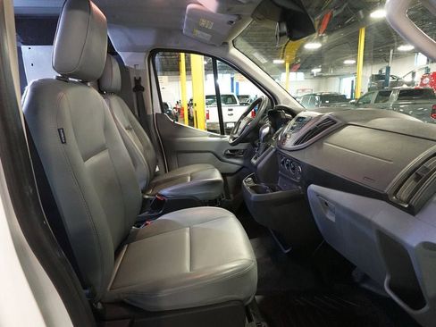 Used 2019 Ford Transit 250 130 Low Roof image 21