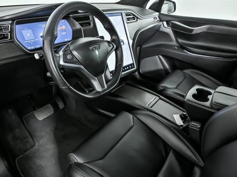 Used 2017 Tesla Model X 100D image 16