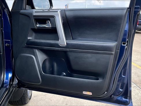 Used 2019 Toyota 4Runner SR5 image 23