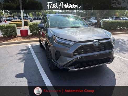 Used 2022 Toyota RAV4 SE AWD/4WD image 12