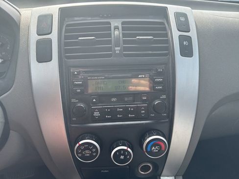 Used 2008 Hyundai Tucson 4WD image 17