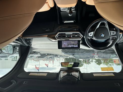Used 2023 BMW X3 xDrive30i w/ Premium Package w/ZPA AWD/4WD image 31
