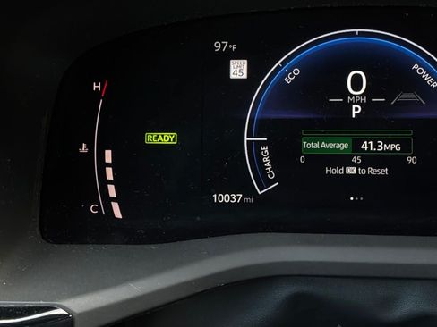 Used 2026 Toyota Camry LE FWD image 40