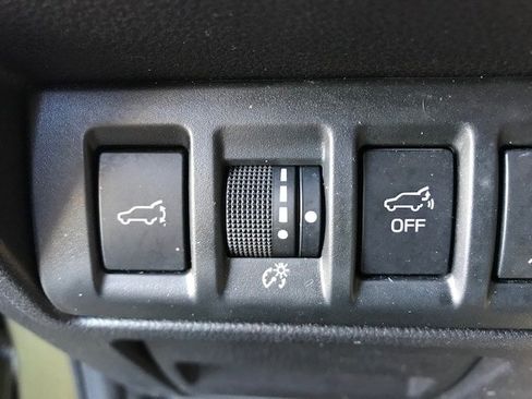 Certified 2024 Subaru Outback Onyx Edition image 17