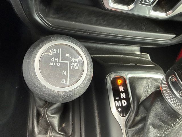 Used 2024 Jeep Wrangler Unlimited AWD/4WD image 28
