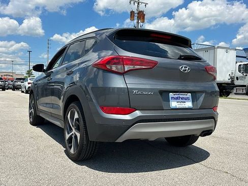 Used 2018 Hyundai Tucson Value FWD image 4